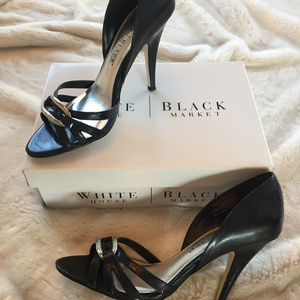 WHBM Black Lauren Pump